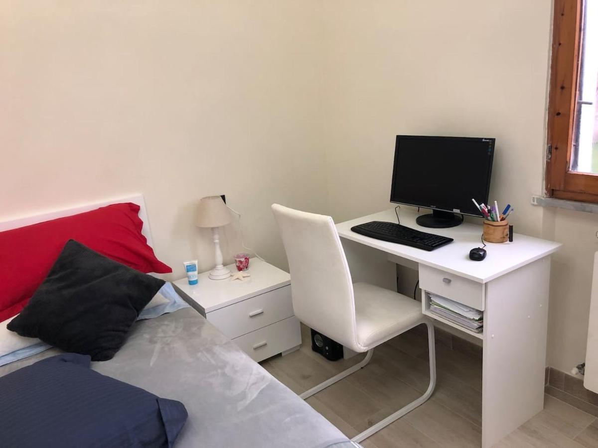 Ferienwohnung Casa Vacanze Ilaria Ceparana Exterior foto